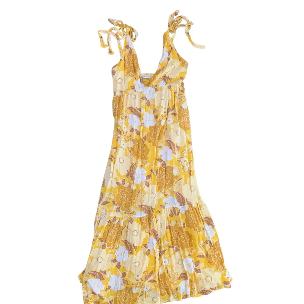 Abercrombie Tie Shoulder Maxi in Yellow Floral size Small